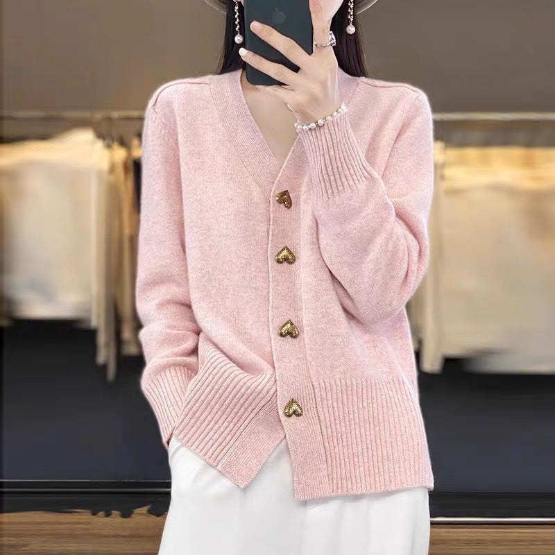 Heart-shaped button solid color knit V-neck cardigan