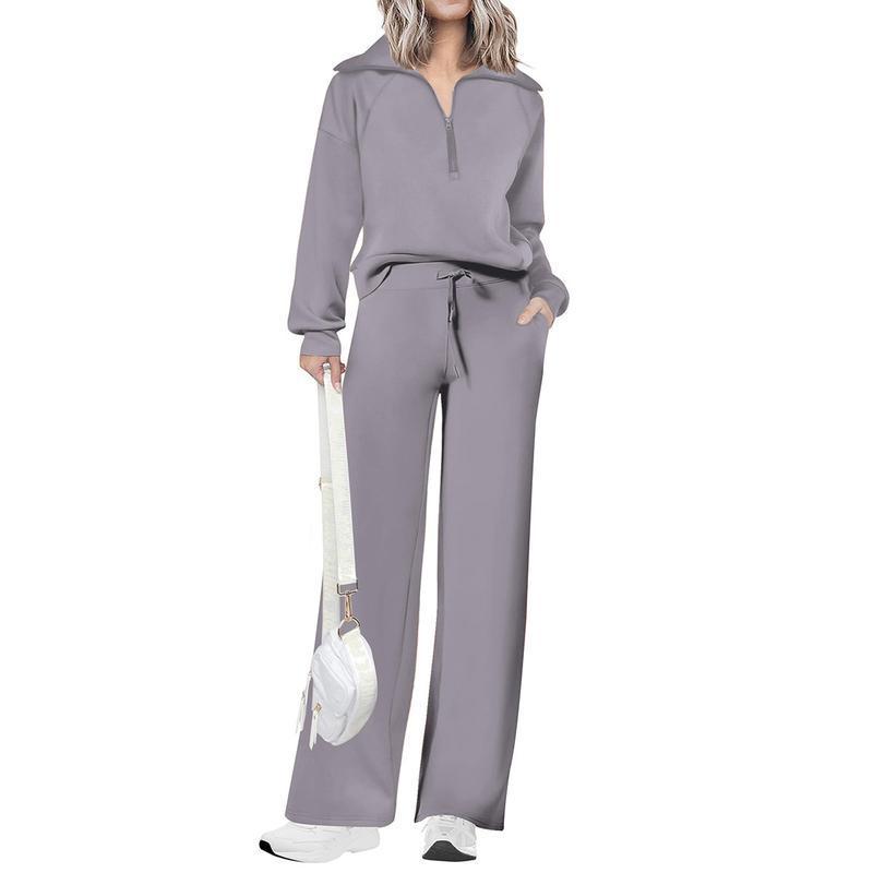 Stylish half-zip style suit