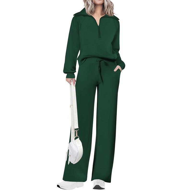 Stylish half-zip style suit